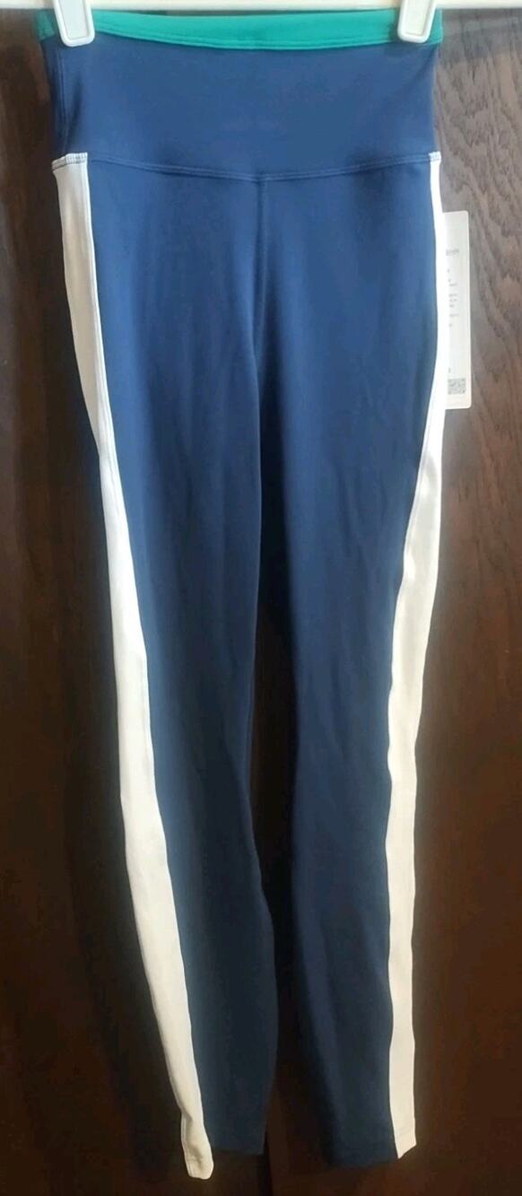 NEW Lululemon Nulu ColourBlock Navy Green Leggings Studio Sz XS 2 Lightweight